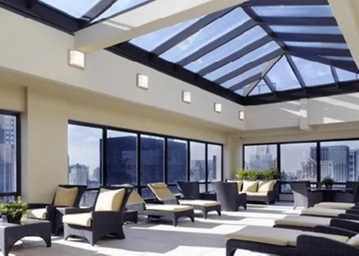 Aparthotel Corporate Suites Network - 233 E. Wacker *