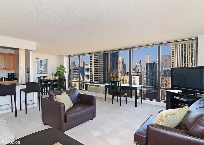 Corporate Suites Network - 233 E. Wacker Aparthotel *